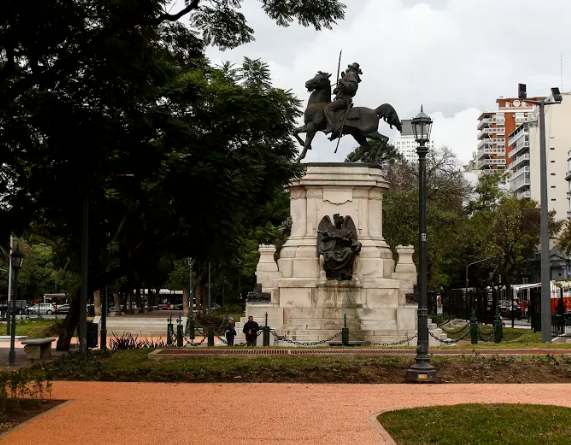 Plaza Italia