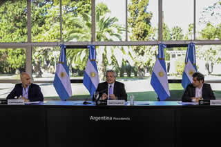 Conferencia prensa anuncio cuarentena