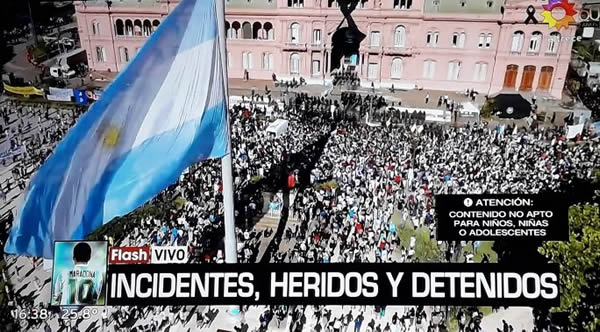 Plaza de Mayo durante velorio de Maradona
