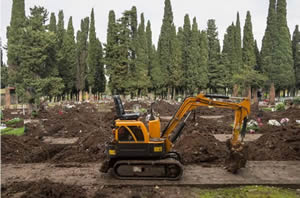 sepulcros para muertos por covid