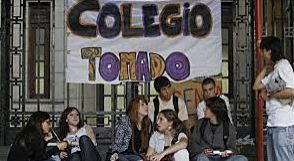 Colegio tomado