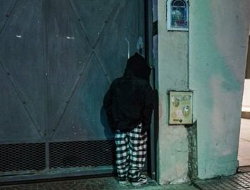 Niño en penitencia